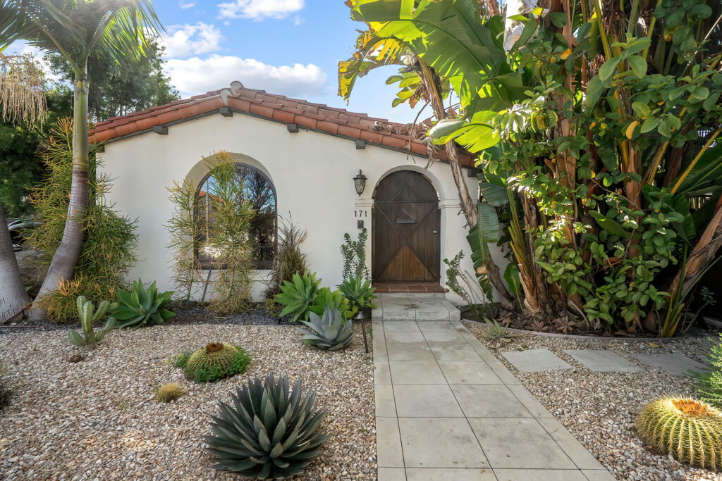 Featured Listings